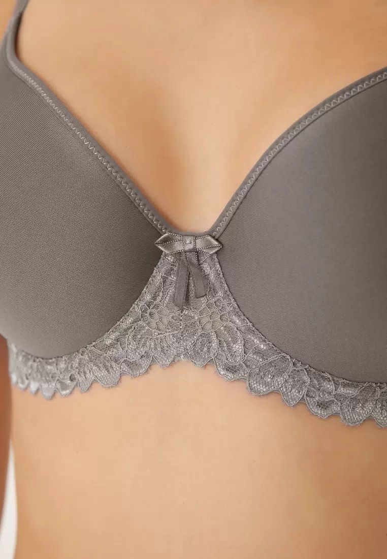 Бюстгальтер